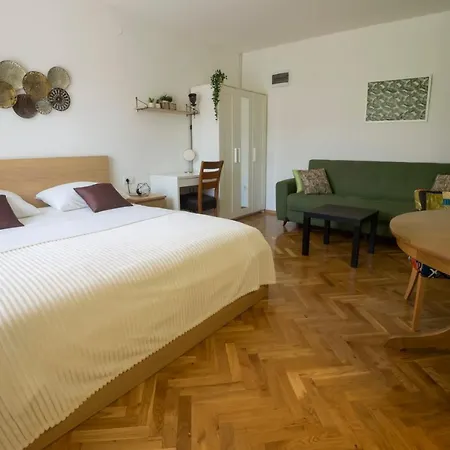 Beach Paradise Premium Apartment