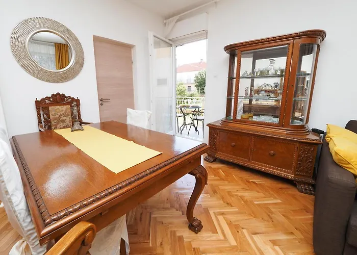 Paradise Premium Zadar