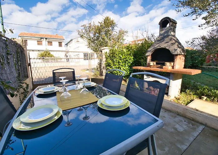 公寓 Paradise Premium 扎达尔